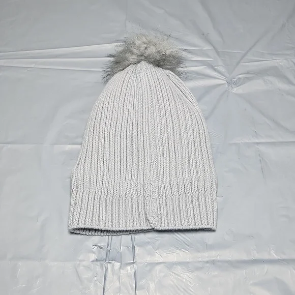 Ardene Hat - Picture 2 of 7